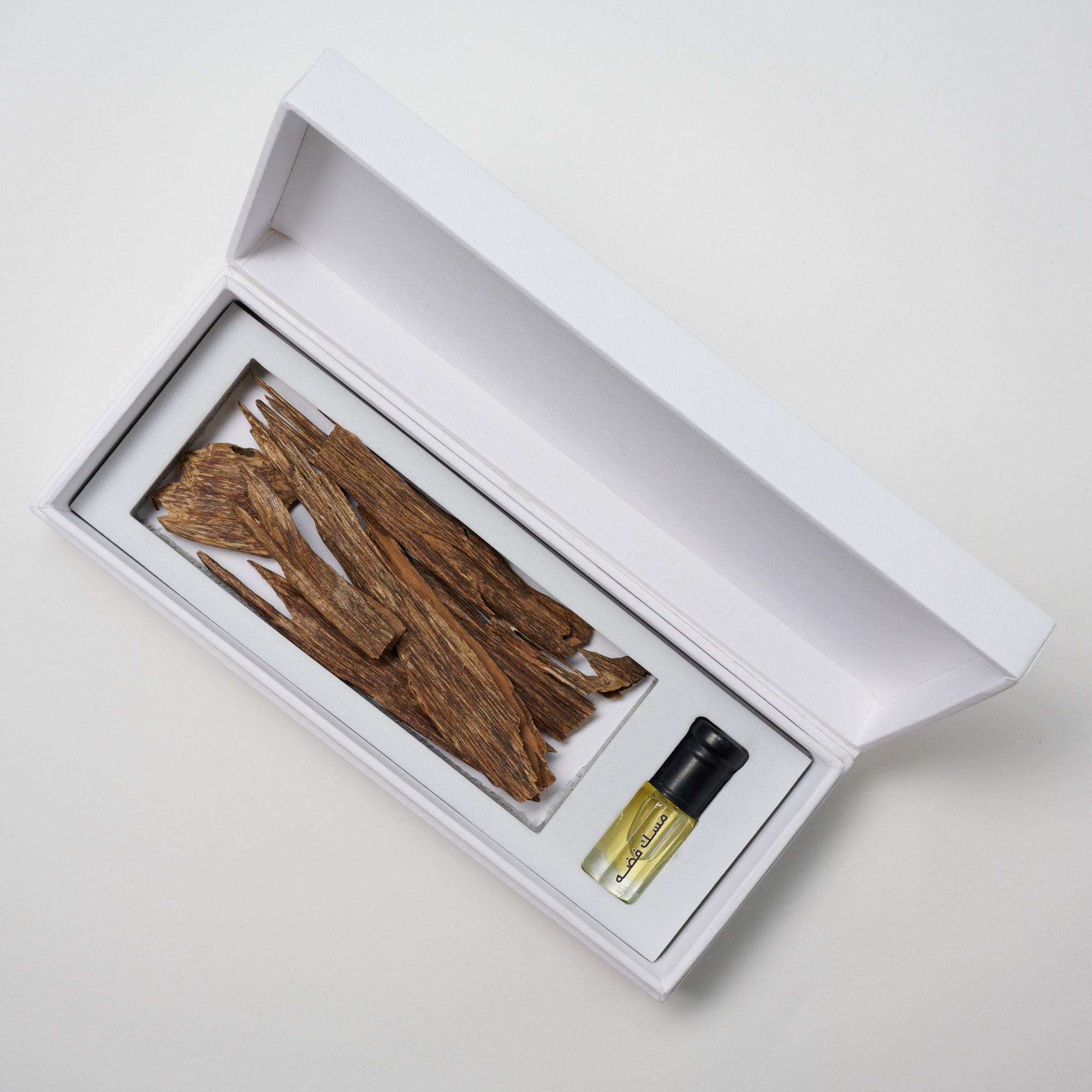 Musk Fadhah Gift Set Open — Premium Silver Musk Arabic Fragrance NFB