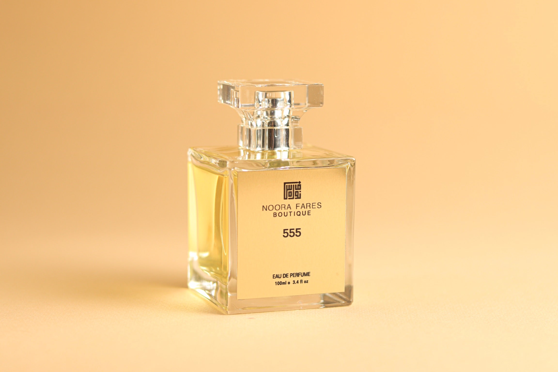 555 Eau de perfume